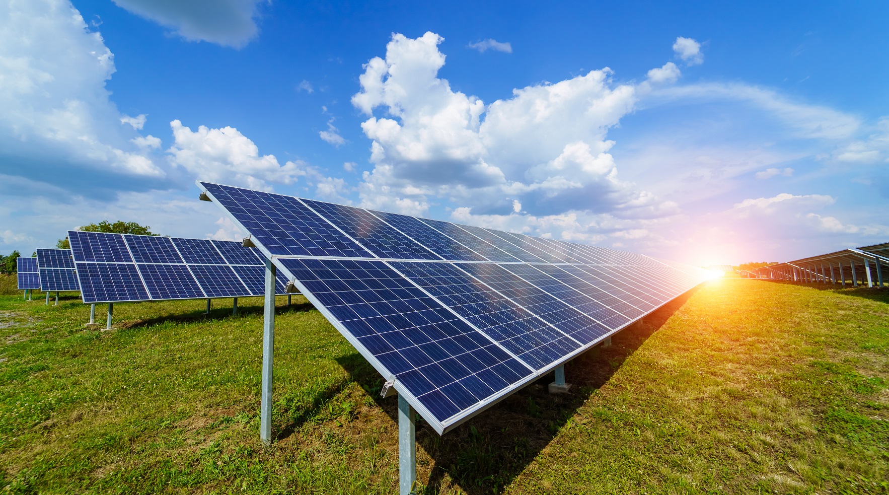 Solar,Panels,On,The,Sky,Background.,Solar,Power,Plant.,Blue
